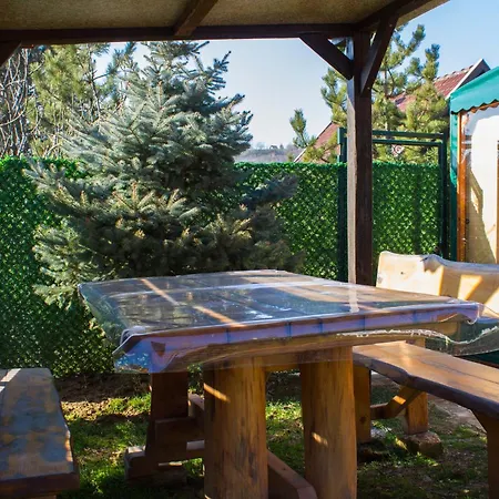 別荘 Brvnara Beli Kamen 2