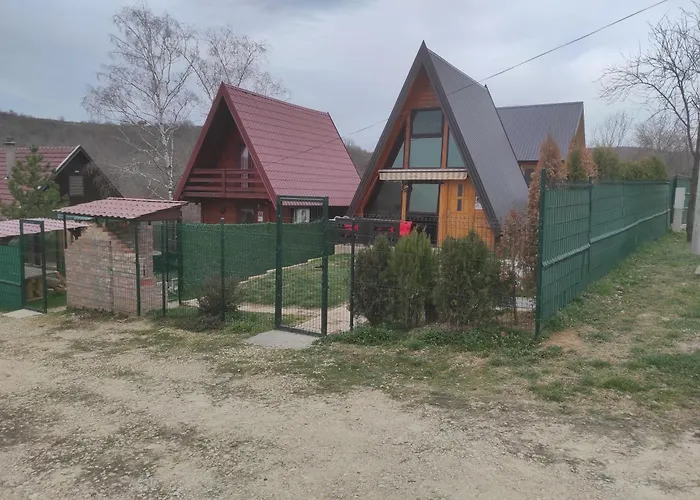 Brvnara Beli Kamen 2 Tatil Evi Sremska Mitrovica